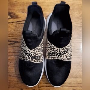 Like New. Adidas Women's Black and Leopard Slip-On Sneakers Size 11